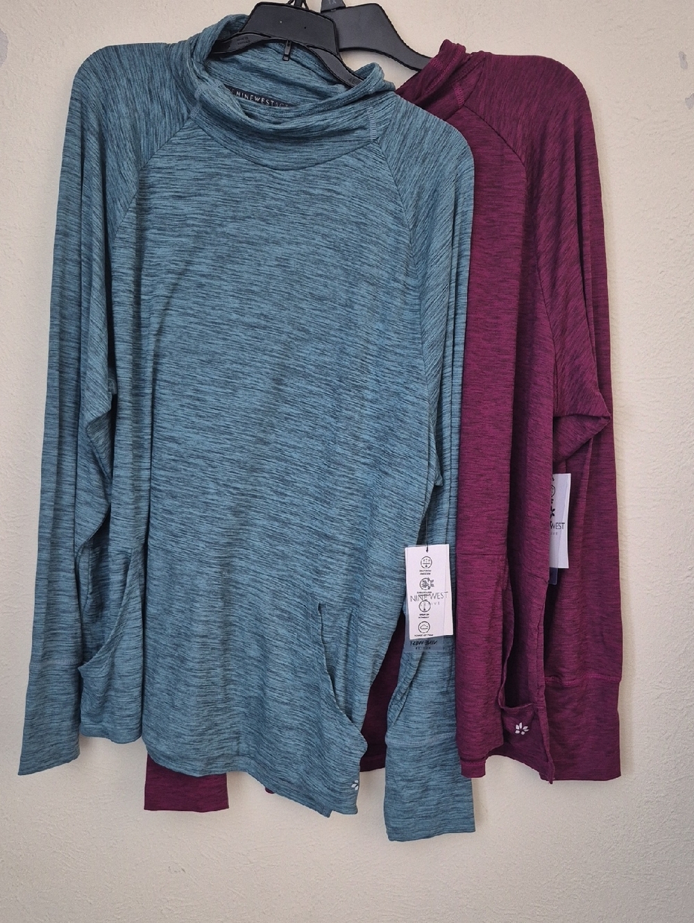 BUNDLE OF 2 New Nine West Active Heathered Magenta & Lt.  Teal Pullover Tops